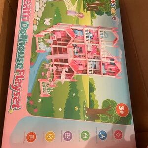 Pink Dream Dollhouse Playset